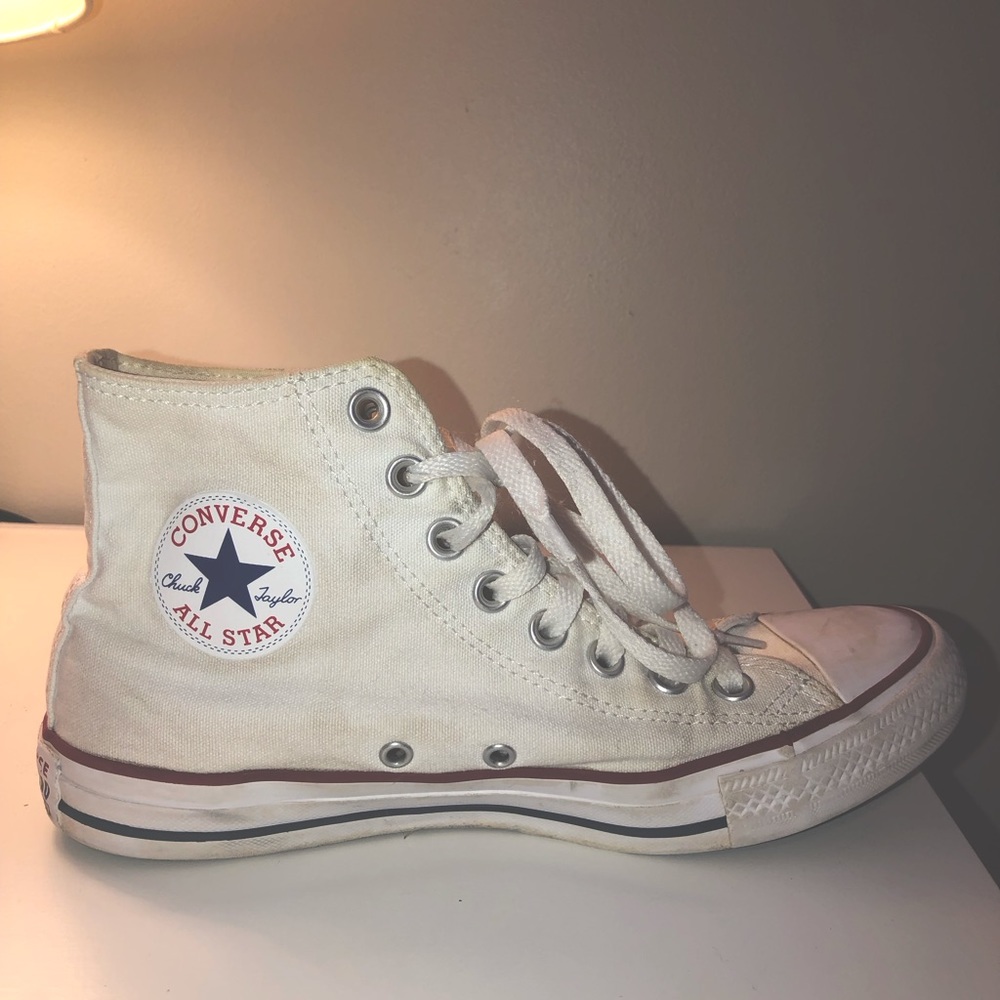 Converse All Star Size 8.5 White High Top